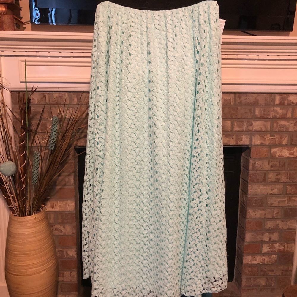 NWT LulaRoe Lucy